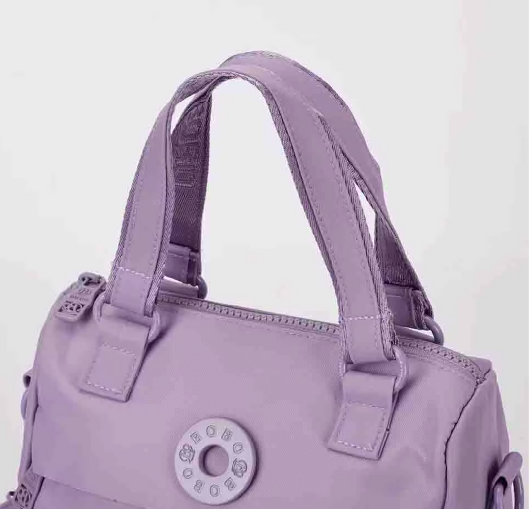 👜 תיק BOBO – קטן, אלגנטי ומפתיע בקיבולת